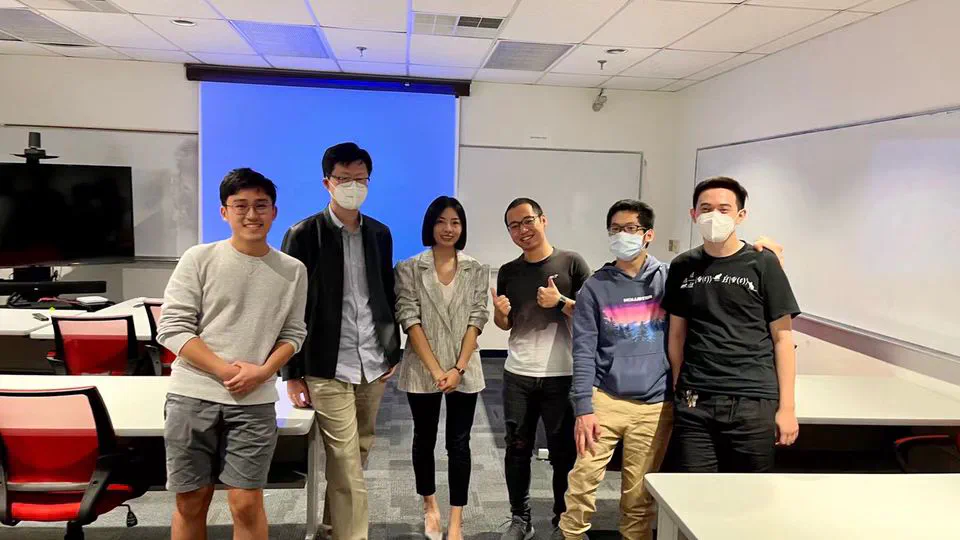 🎓 I got my PhD and a postdoc offer from Perimeter Institute